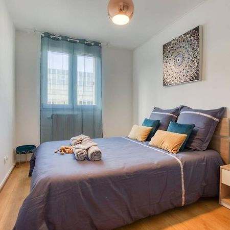 L'Elysee - Easy Check-In - Arrivee Autonome - Place Parking Privative - T2 Surequipe - Wifi - Netflix Apartment Courcouronnes Ngoại thất bức ảnh