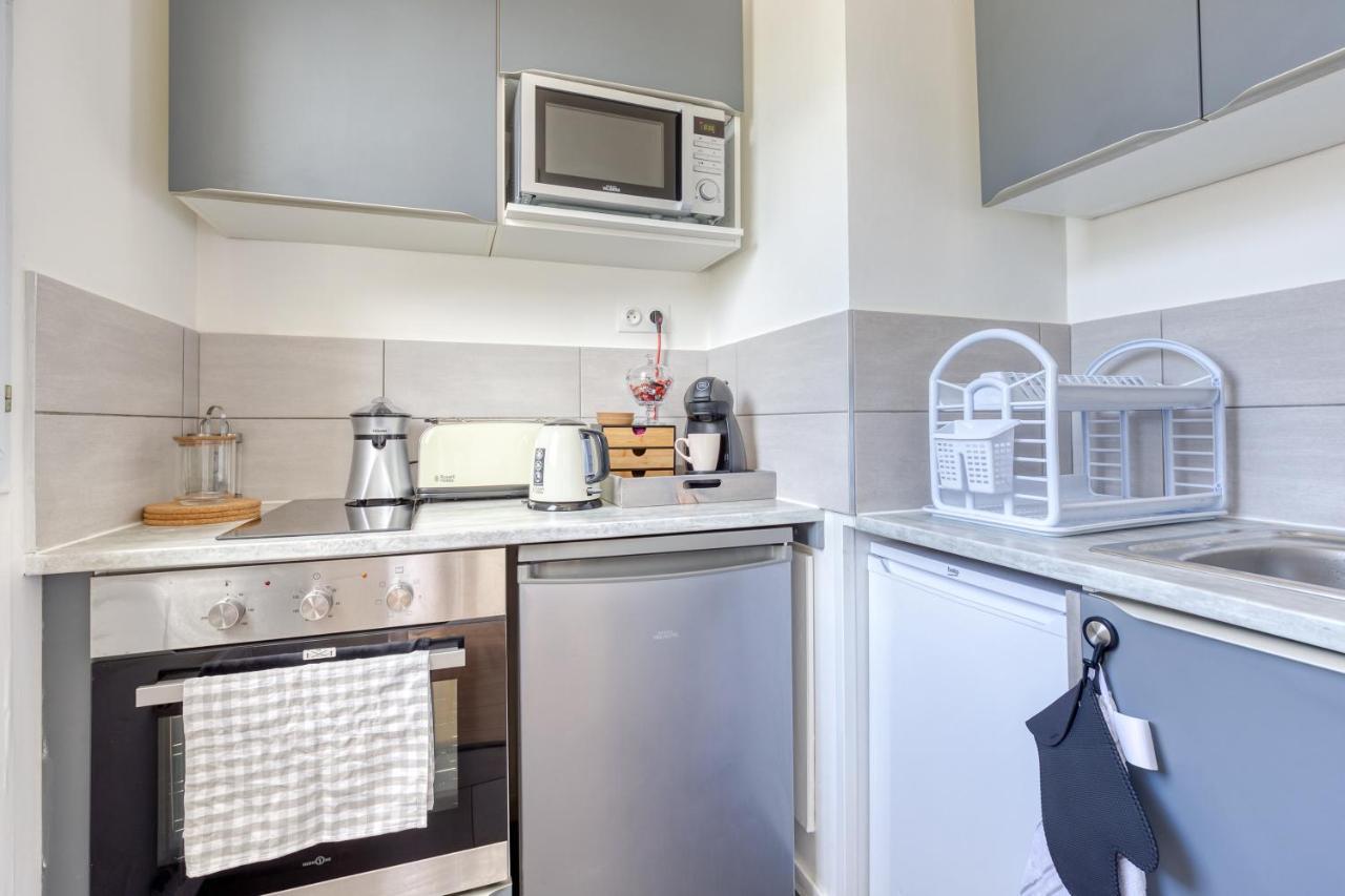 L'Elysee - Easy Check-In - Arrivee Autonome - Place Parking Privative - T2 Surequipe - Wifi - Netflix Apartment Courcouronnes Ngoại thất bức ảnh